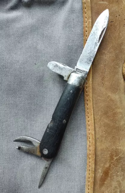 Ancien Couteau Soldat Suisse ELSENER SCHWYZ (Victorinox) mod. 1890 -Soldier SAK