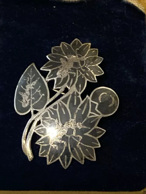 Beautiful Large Vintage DPG Siam Sterling Silver Niello Pendant/Brooch. Full HM