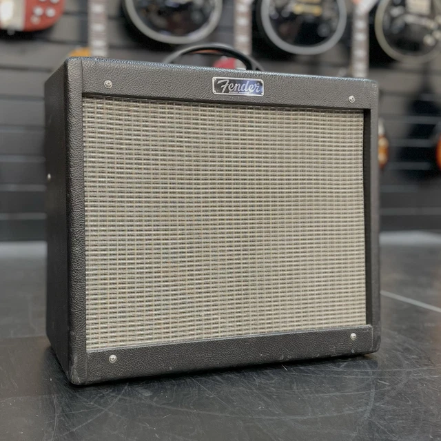 Fender Blues Junior III 15W Guitar Combo Amplifier (PRE-OWNED)