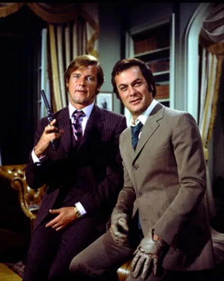 THE PERSUADERS! Poster Print 24x20"