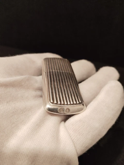 BRIQUET À GAZ vintage en argent. Briquet dans un étui en argent. EUR 109,99 - PicClick FR
