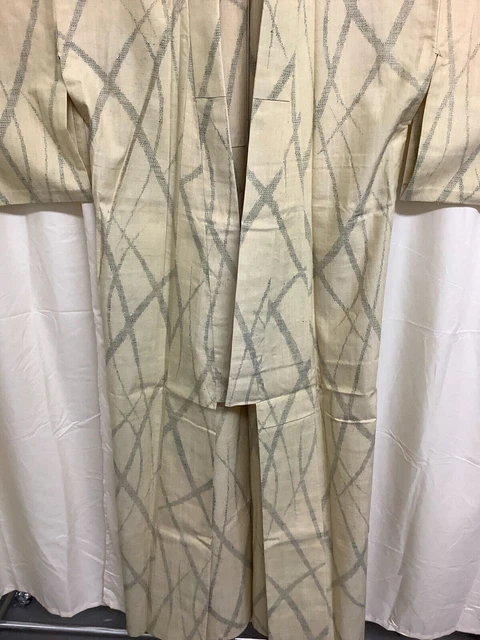 Japanese Vintage Kimono pure silk cream Traditional length 64.17 inch used 5