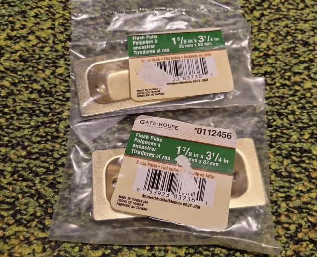 2X Recessed Flush Pulls 1-3/8" x 3-1/4" Brass Finish New Gatehouse #0112456