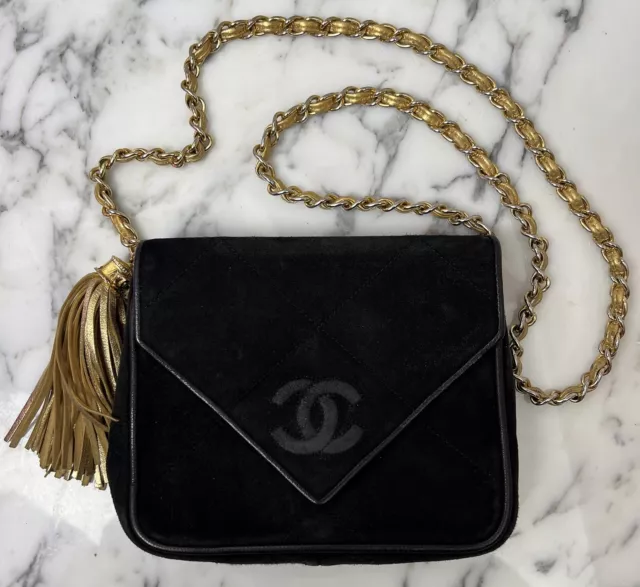 CHANEL VINTAGE BLACK Quilted Felt Purse Guaranteed Authentic Late