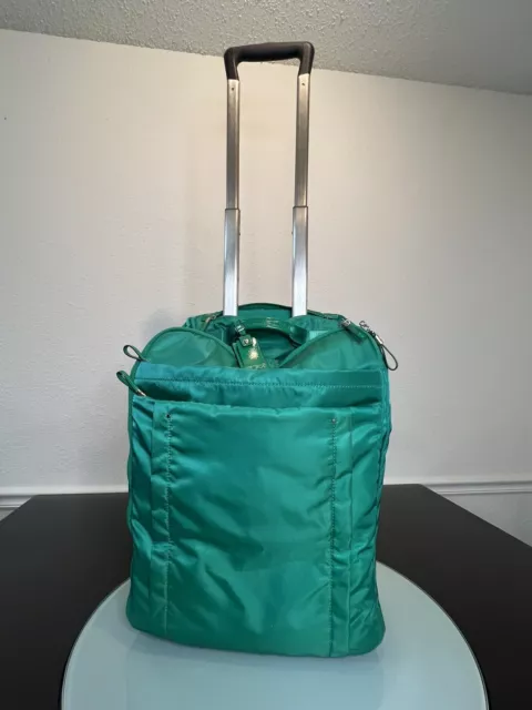 Tumi Voyageur Nylon Leisure Travel Carryon Luggage Suitcase 2 Wheels Green