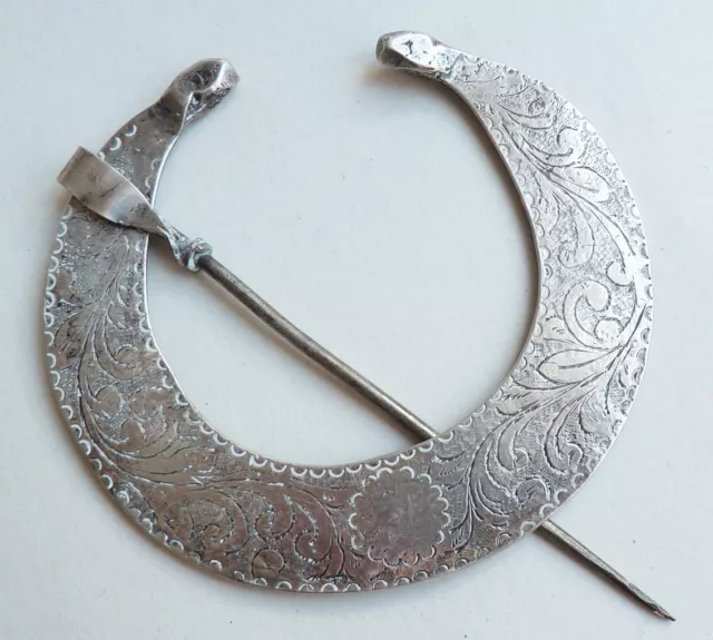 Grande Fibule bijou ethnique en argent massif Tunisie Maghreb ancien silver