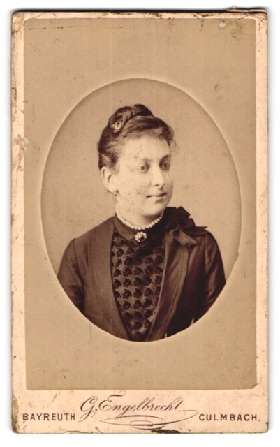 Fotografie Georg Engelbrecht, Bayreuth, Richard Wagner-Str. 300, Junge Dame mit