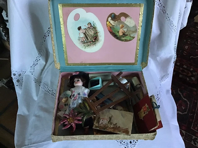 Poupée Ancienne Tête Porcelaine - Boîte à Poudre Germany 390