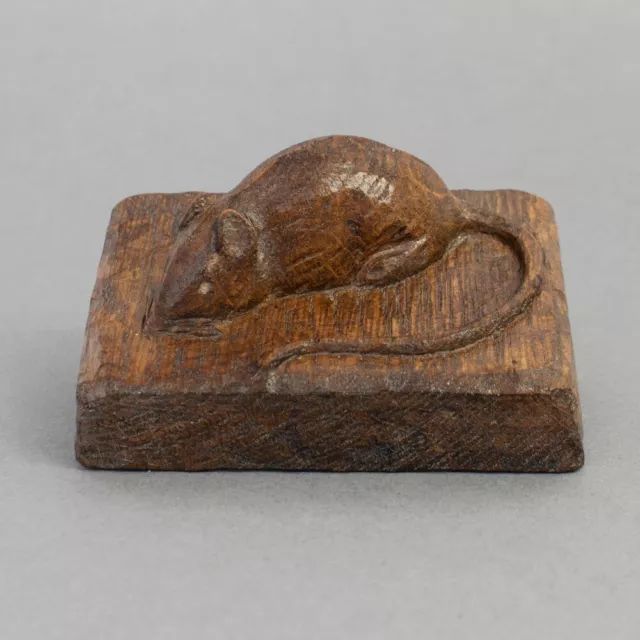 SOLID OAK Hand Carved Wooden LIFE-SIZED STUDY of a WOOD/FIELD MOUSE on PLINTH