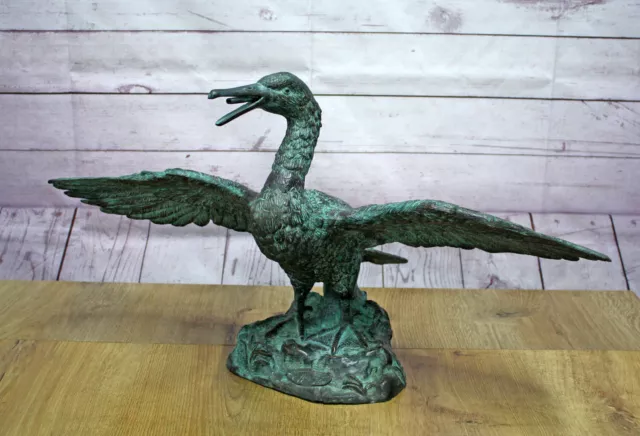 Bronzefigur Ente Vogel Wasserspeier Brunnenfigur Teichdekoration Gartenfigur