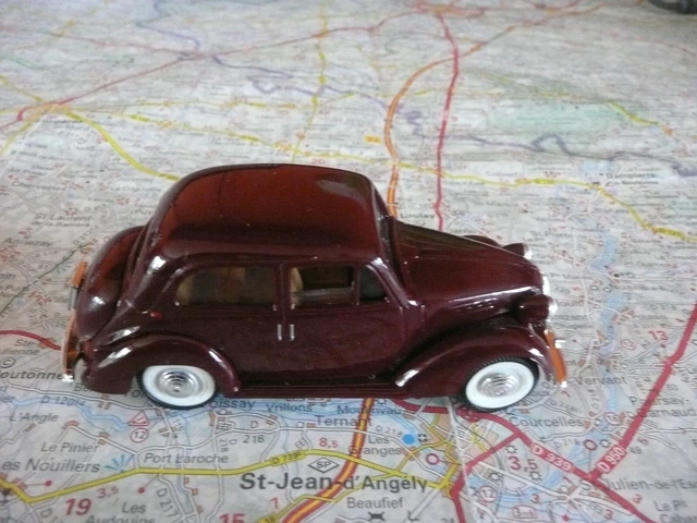 Simca 8/1200 Diecast Model Car | 1950 Blue Norev 1:43
