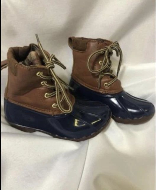 Adrienne vittadini sale duck boots