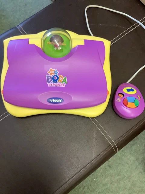 V-TECH DORA THE explora lap top with mouse learn words letters