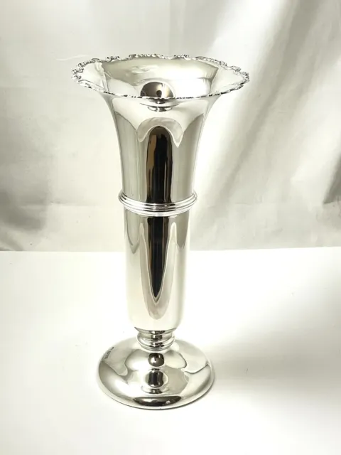 Large Sterling Silver Flower Vase Chester 1926 Robert William Jay 270 mm Tall