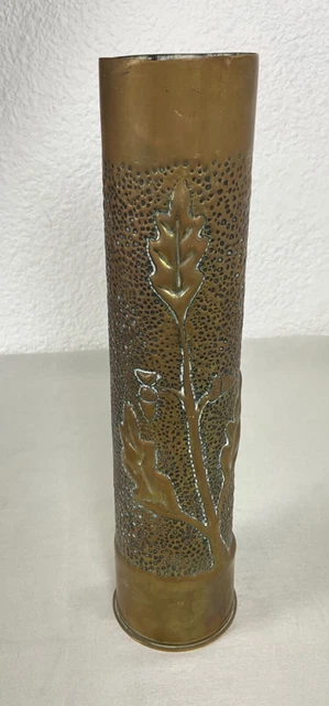 Douille D'obus Sculptée De 1916 - Art Des Tranchées, Décoration Oiseau, Très Bon état Avec Oxydation