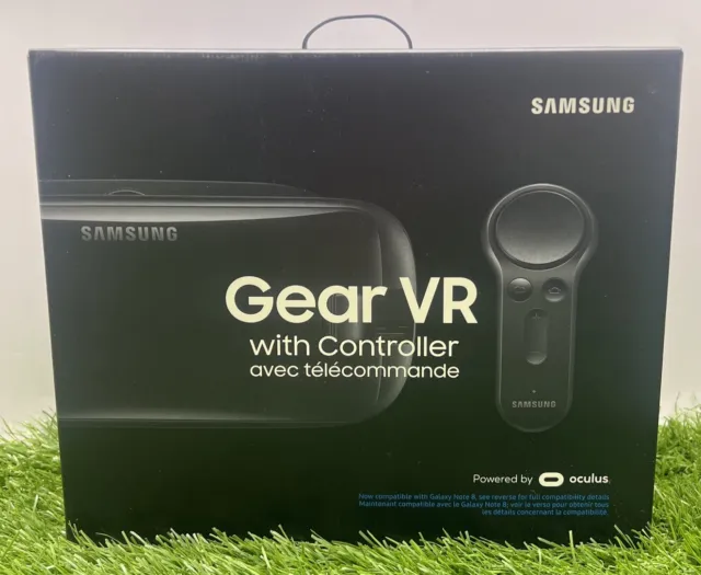 Samsung Gear VR with Controller Powered by Oculus USB-C  - BRAND NEW