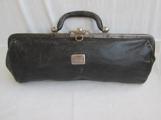 Ledertasche alt - Arzttasche - Hebammentasche - 50 x 18 x 10cm
