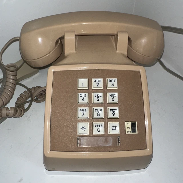 VINTAGE AT&T BELL System Western Electric 2500 DMG Telephone Push