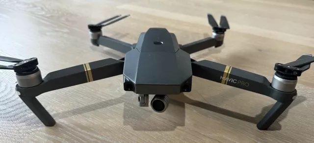 Drône DJI Mavic  Pro Drone Ultra Complet Parfait État Très Peu Utilisé