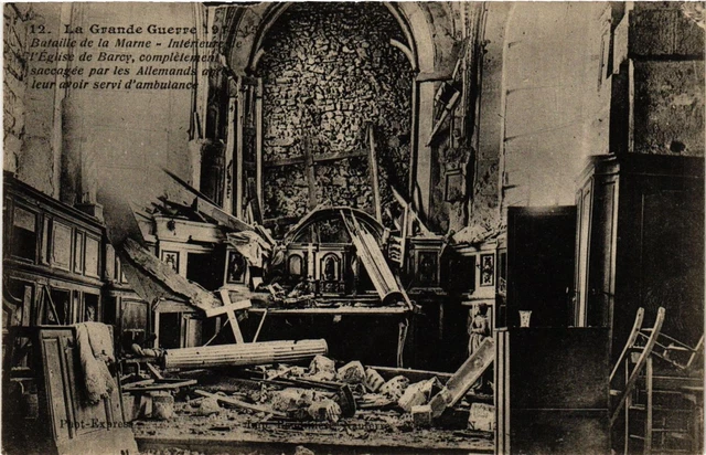 CPA AK Militaire - Interieur de l'Eglise de Bary - Ruines (696795)