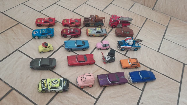 Disney Pixar Lot De 20 Voitures Cars De Course Lot 14