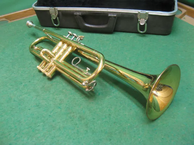 Bach Bundy Trumpet 1979 - Reconditioned - Bundy Case and Bach 7C Mouthpiece