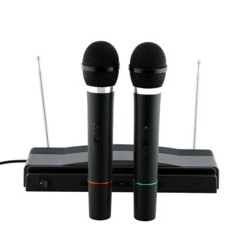 Coppia Microfoni Wireless Senza Fili Con Base Ricevitore 10 MT Karaoke e Lavoro