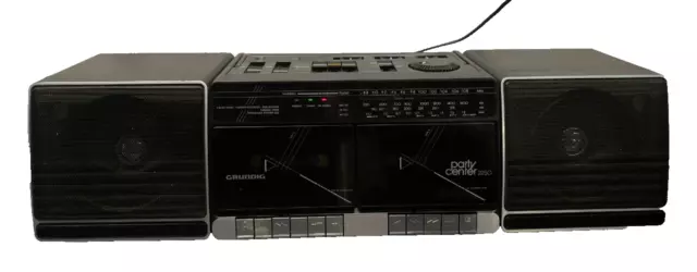 Grundig Party Center 2250 Radio Double Cassetten Recorder Vintage retro old