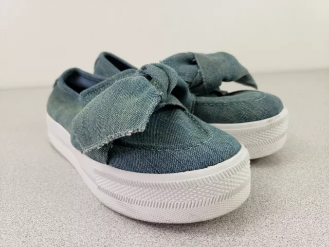 G By Guess Womens Size 6 M Chippy Fabric Low Top Slip On Fashion Sneakers