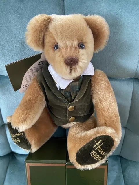 HARRODS  150th ANNIVERSARY L. E. BXD MOHAIR Merrythought Bear No.92 of 500 Made