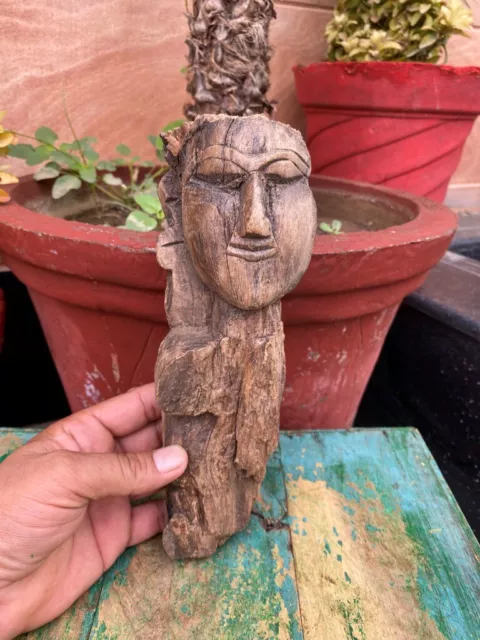 1800's Antique Wooden Rare Hand Carved Beautiful Broken Face Of Woman Figure 2