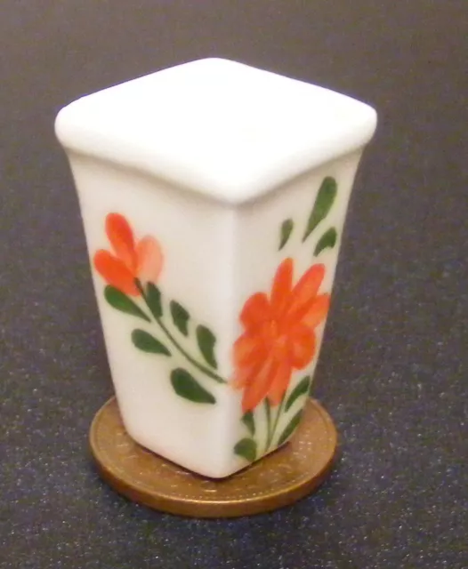Blanc Carré Céramique Vase Avec Floral Motif Tumdee 1:12 Balance Maison de