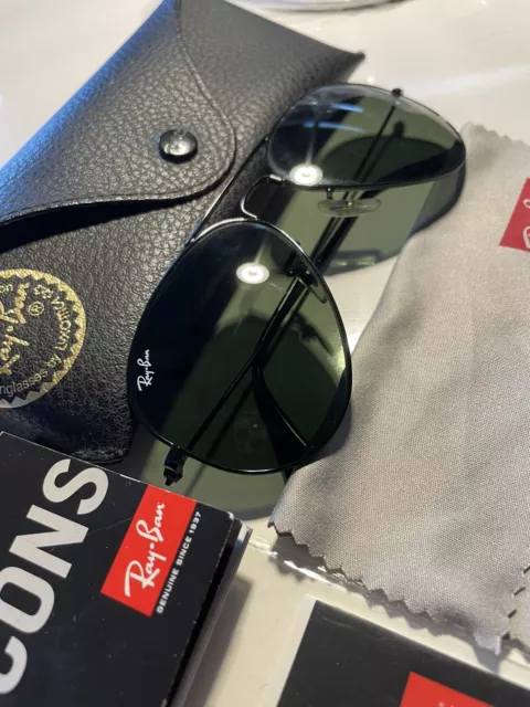 RAYBAN UNISEX AVIATOR Rb 3025 Large Metal Gold Framed Sunglasses