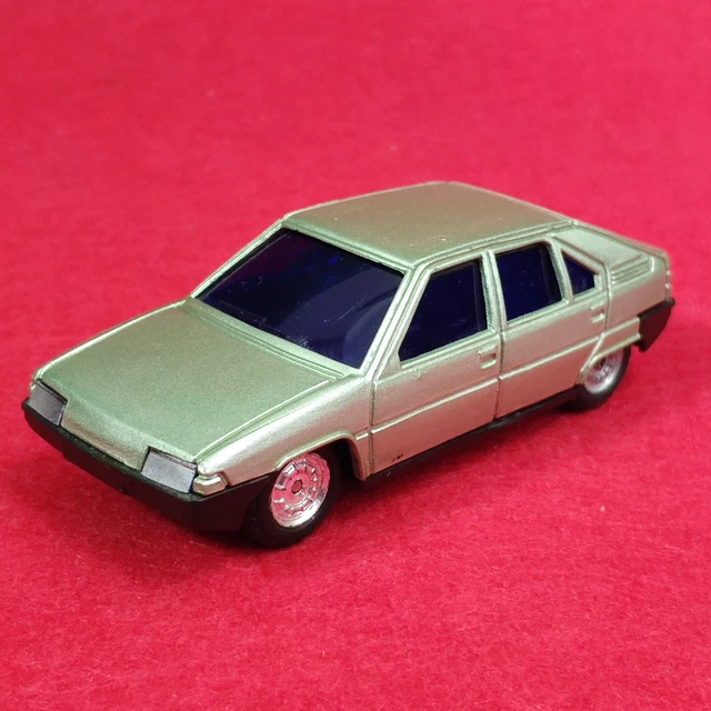 DIE CAST 1/43 Modellino Auto Citroen BX 16 TRS 1983 EUR 28,75 - IT
