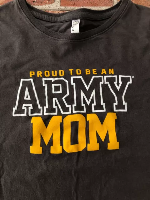 Proud Army Mom US Military Armed Forces USA Graphic T-Shirt SZ XL