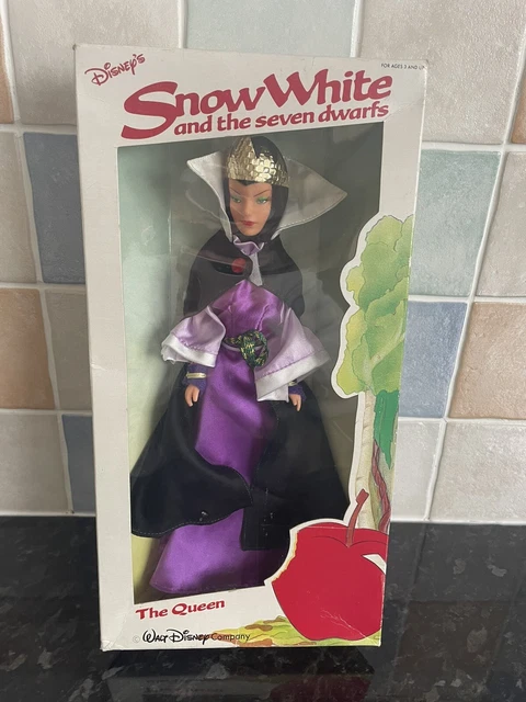 VINTAGE DISNEY Snow White and the Seven Dwarfs THE QUEEN Action Figure ...