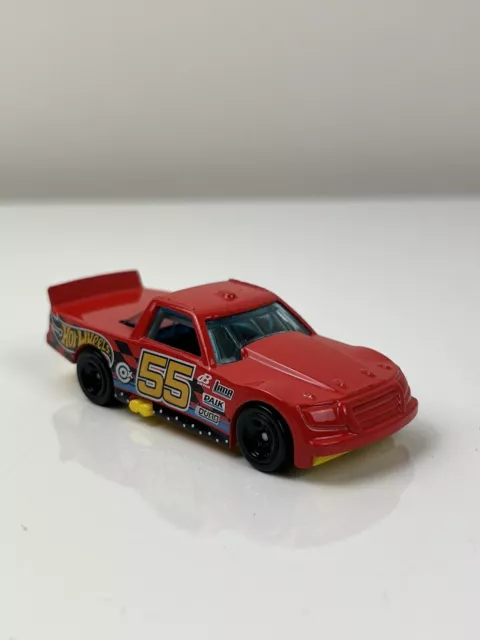 Hot wheels nascar truck hot sale