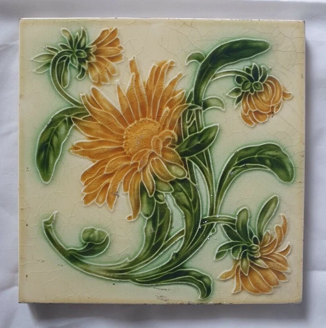 Stunning Antique Pilkington Sunflower Design 6 Inch Tile (B)