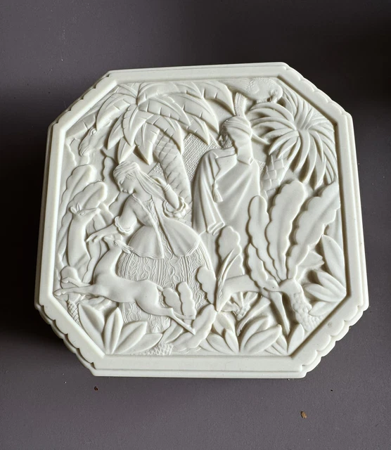 Boîte en loupe Art déco par Maud Vaughan | The