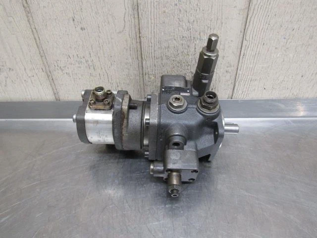 Rexroth PV7-1X/10-14RE01MC0-16 Hydraulic Variable Vane Pump 5.54 GPM 0.85 cu.in