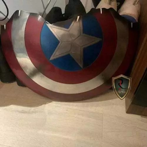 Captain America Broken Shield - Metal Prop Replica - Avengers Endgame