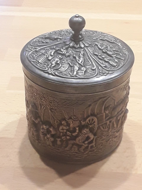 Filigrane figürliche Dose Deckeldose Teedose, Silber Punze, Innen goldfarben TOP