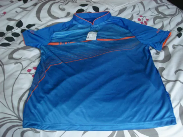 Mens Short Sleeved Sports Top - Bnwt