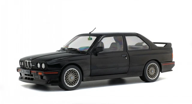 BMW e30 M3 Sport Evolution noir vehicule miniature S1801501 Solido 1:18