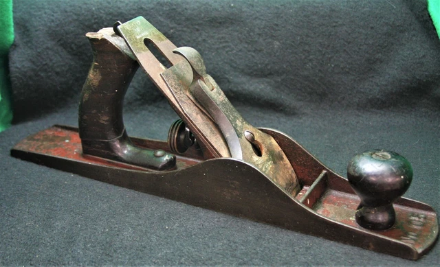 Vintage No 05 Smooth Bottom Unknown Wood Plane W/Sweetheart Iron ^2613
