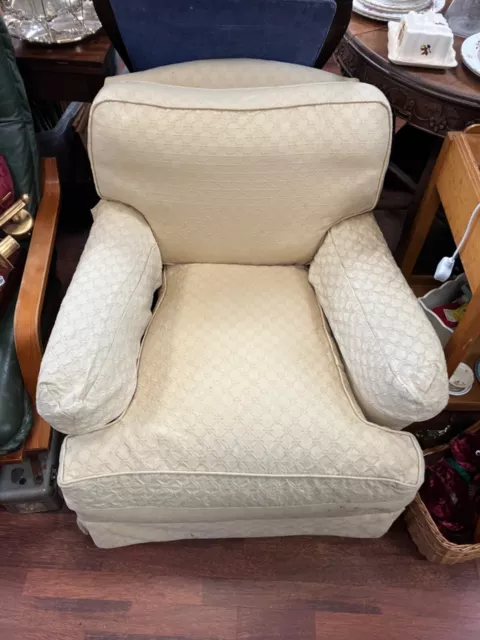 Lounge chair with casters cheap