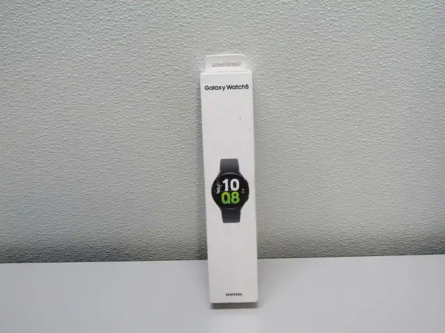Samsung SM-R915U Galaxy Watch5 44mm LTE Smartwatch - Graphite