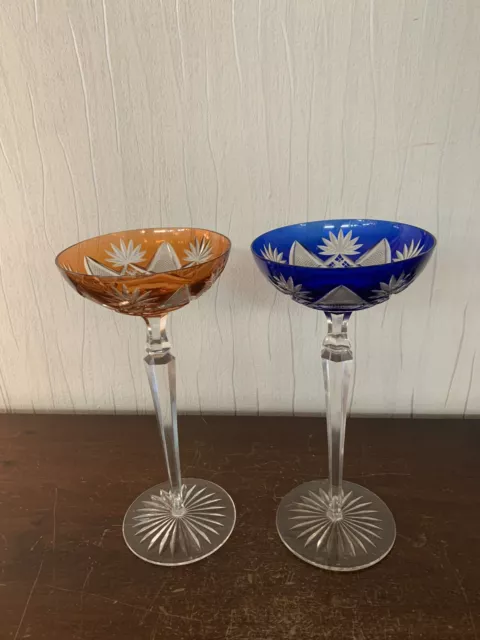 Lot de 2 coupes à champagne en cristal (prix de la paire)