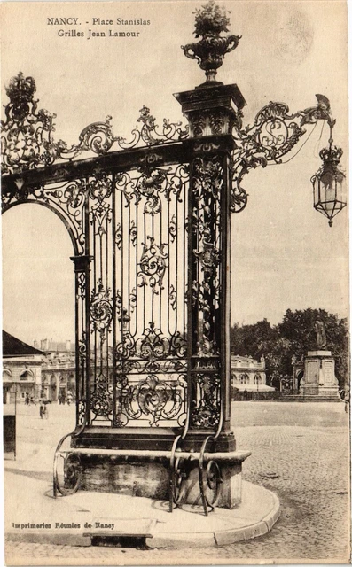 CPA Nancy-Place Stanislas-Grilles Jean Lamour (186937)
