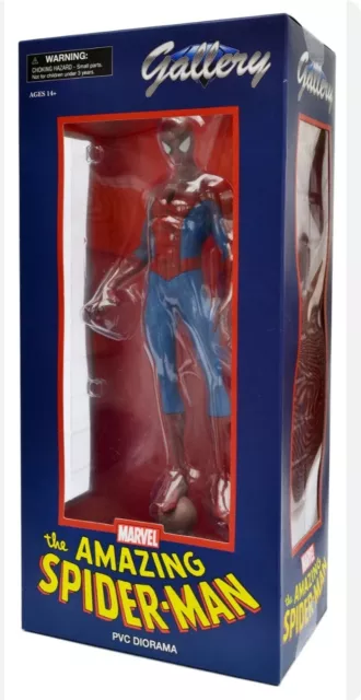 The Spider-Man Marvel 9-Inch Diamond Select Toys Gallery Diorama PVC Diorama